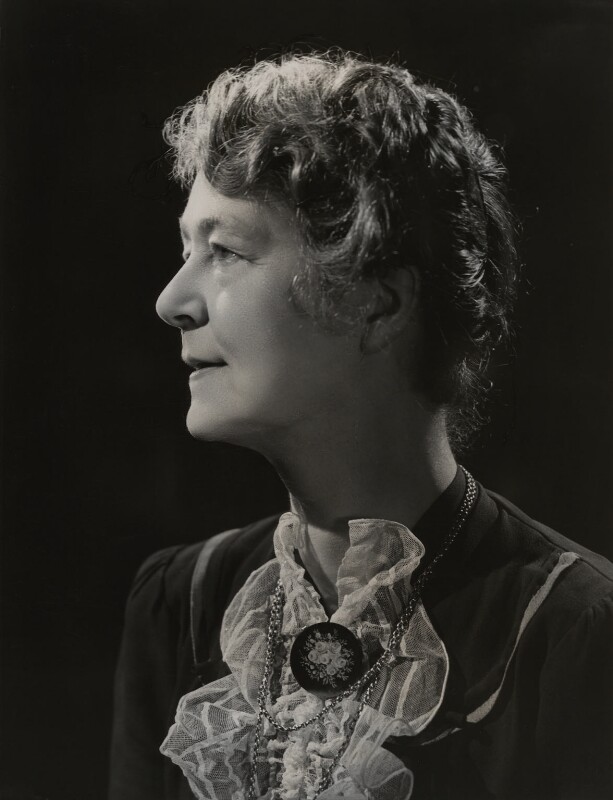 ‘Housewives in the House’: Labour Women MPs in Parliament, 1945-1951