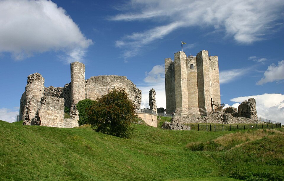 The origin of the Wars of the Roses? The marriage of Richard of Conisbrough and Anne Mortimer and the union of the houses of York and Mortimer